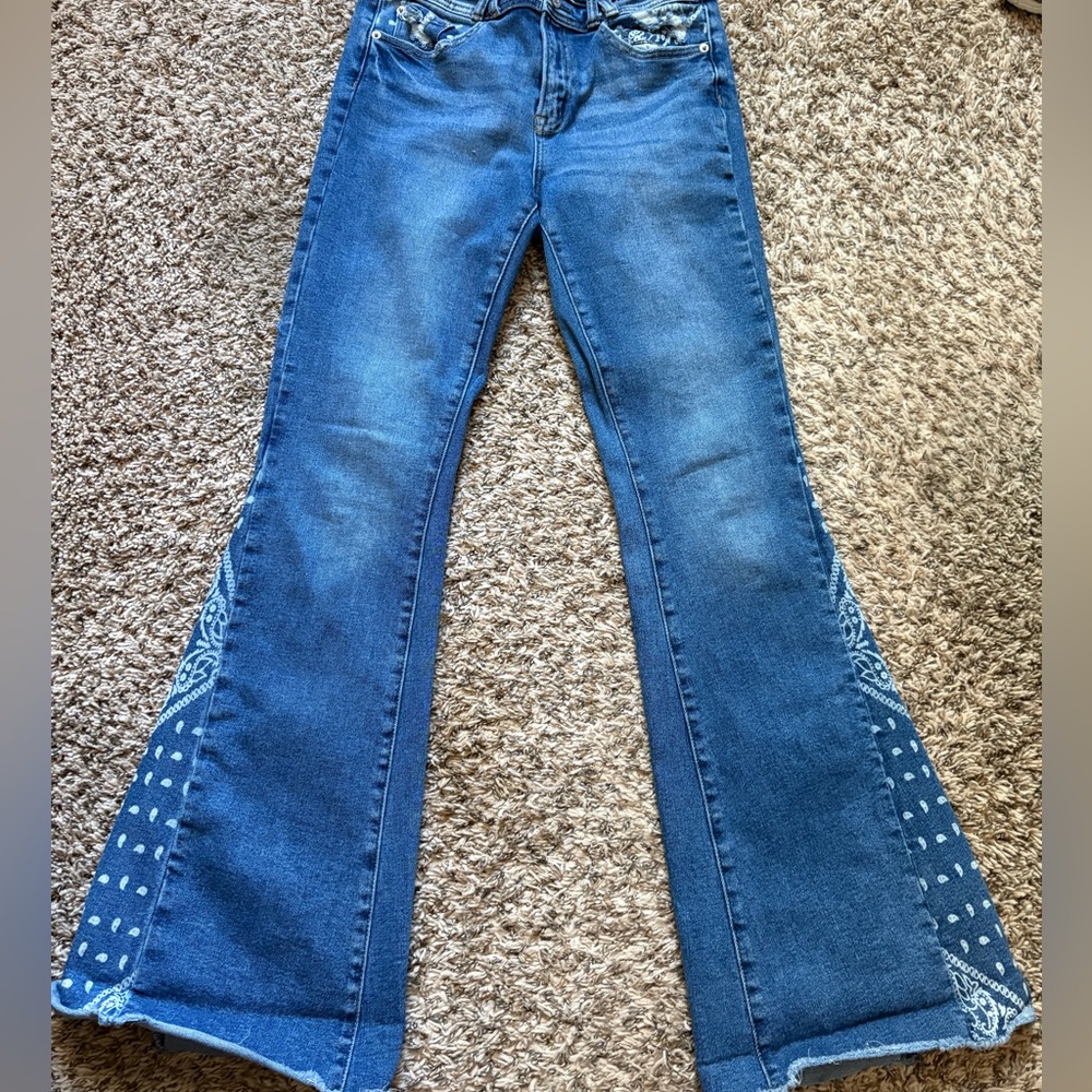 Chic Blue Flare Jeans with Embroidered Detail
